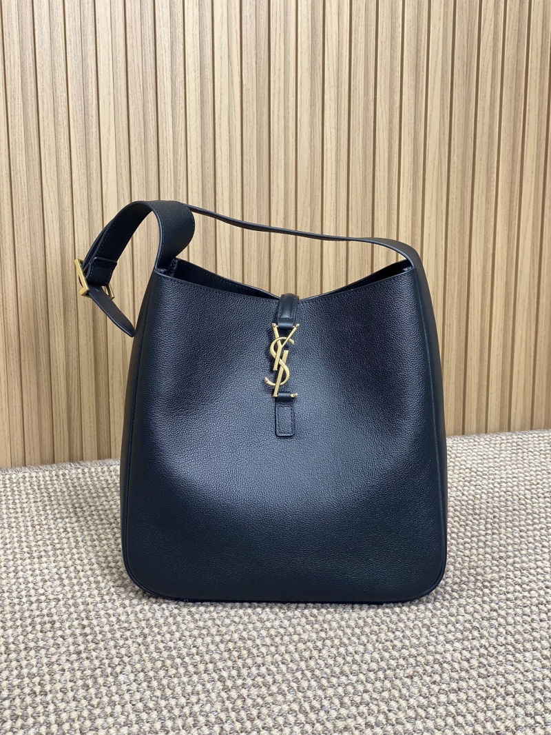 Y51 hobo bags